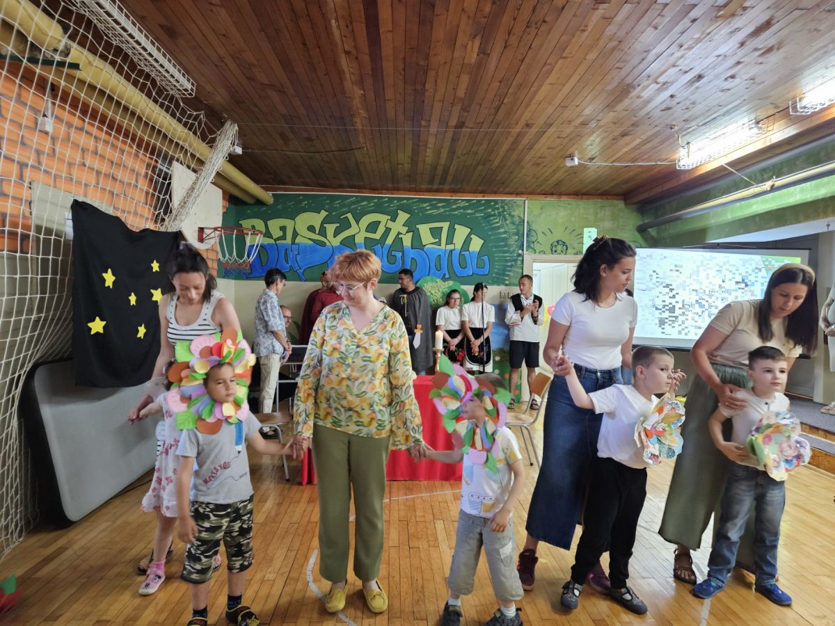 ДАН ШКОЛЕ