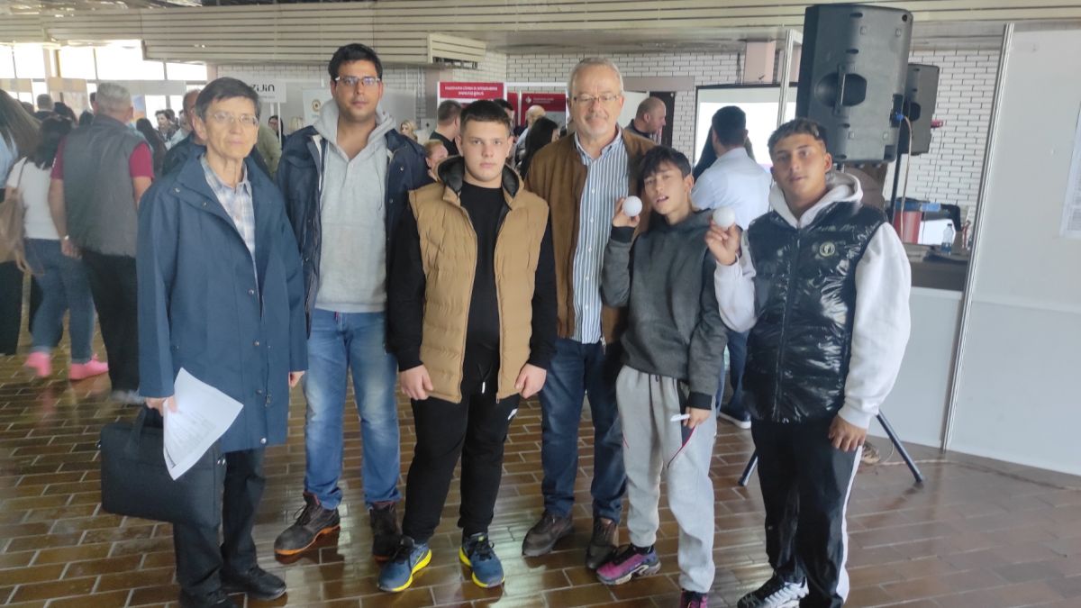 САЈАМ ЗАПОШЉАВАЊА