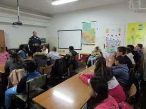 Предавања за ученике - Полиција у служби грађана
